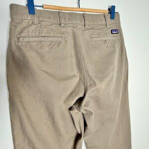 Patagonia Men's Khaki Chinos Size 32 Organic Cotton